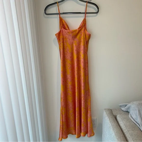 Privacy Please Skylar Maxi Dress in Marigold Ana Floral Size Medium - Picture 5 of 10